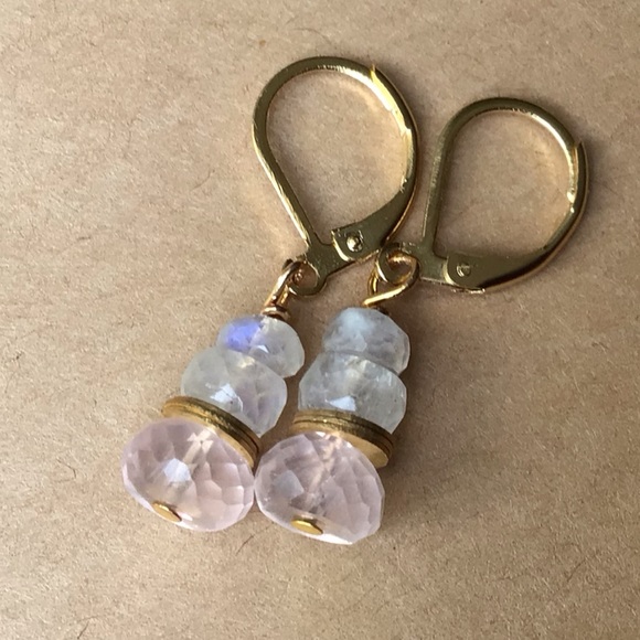 Sundance charm moonstone earrings - Picture 2 of 5